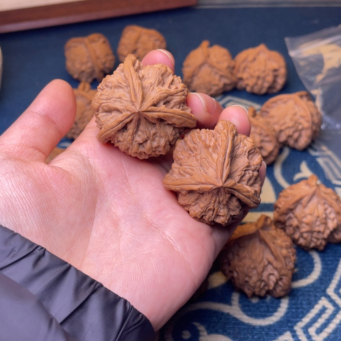 文玩核桃把件2****来玉玺40