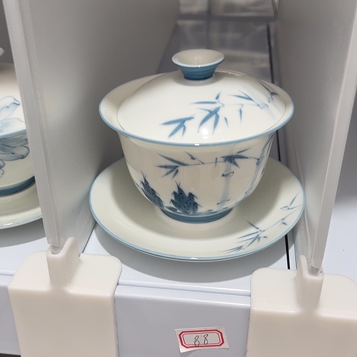 福利待遇多多哦哦哦