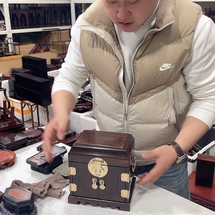 紫砂茶叶罐工艺品摆件