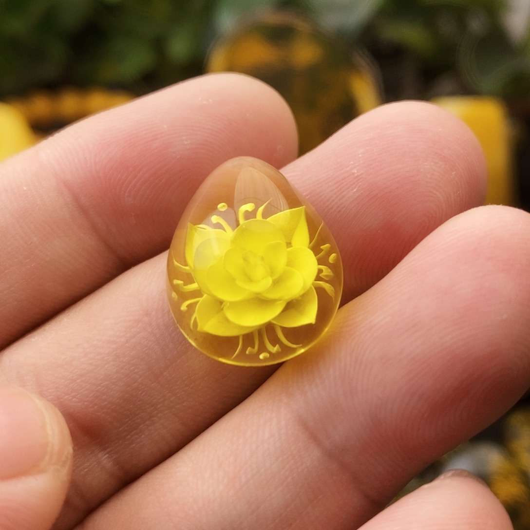 【闪购商品】未镶嵌吊坠(不含链)金珀琥珀雕刻件