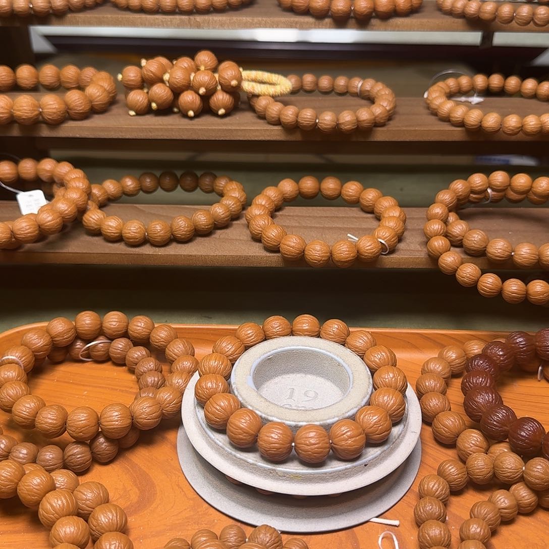 手串猴头核桃人****已15聚宝盆