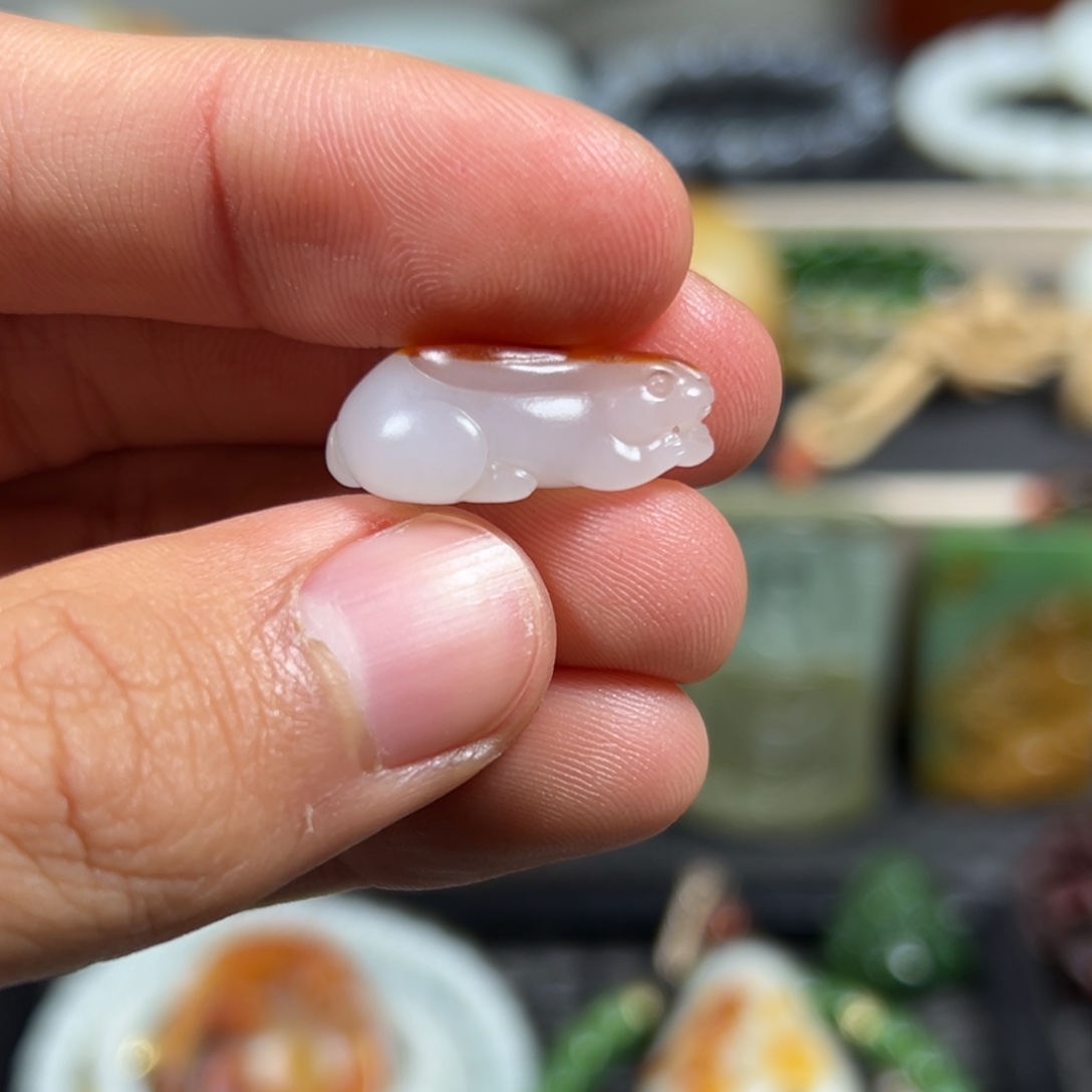 淡***8和田玉未镶嵌吊坠(不含链)