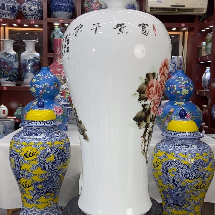 景德镇陶瓷艺术品漫**雪