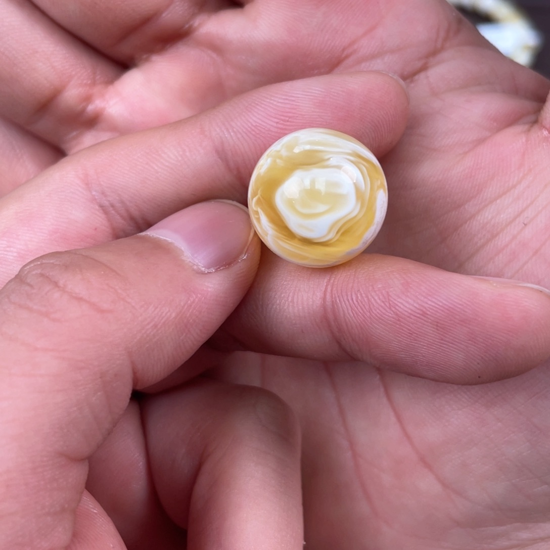 未镶嵌琥珀手链拉丝珠子