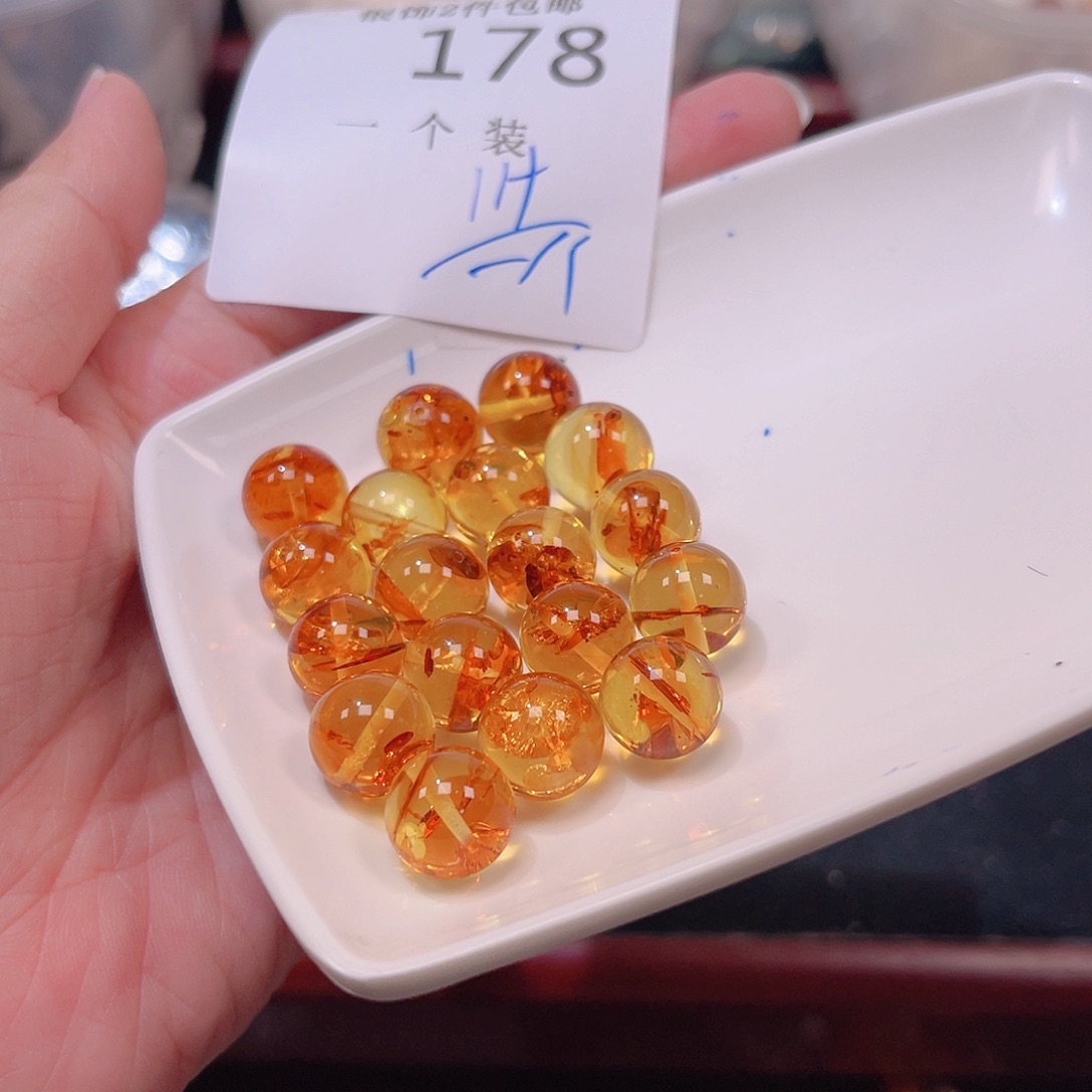 水晶珠宝半成品未镶嵌178 。         