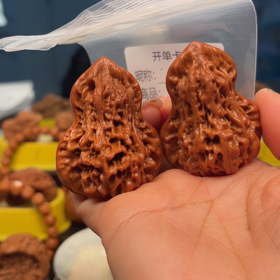 英***Y吊坠文玩核桃精品葫芦