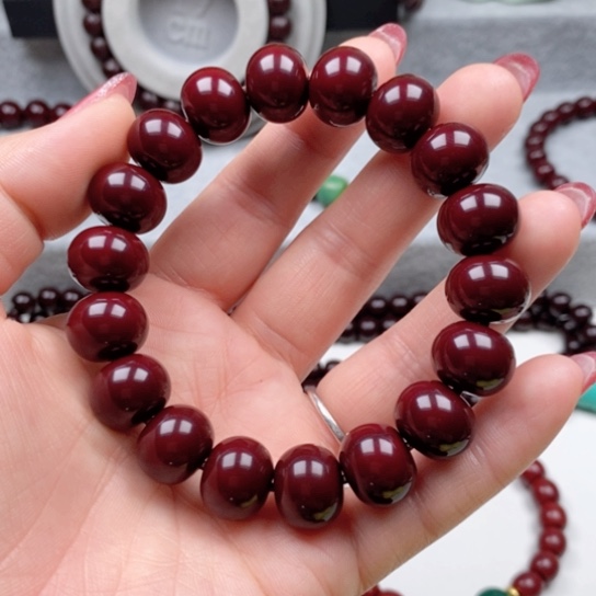 楊****】猴头关的一个小镇上