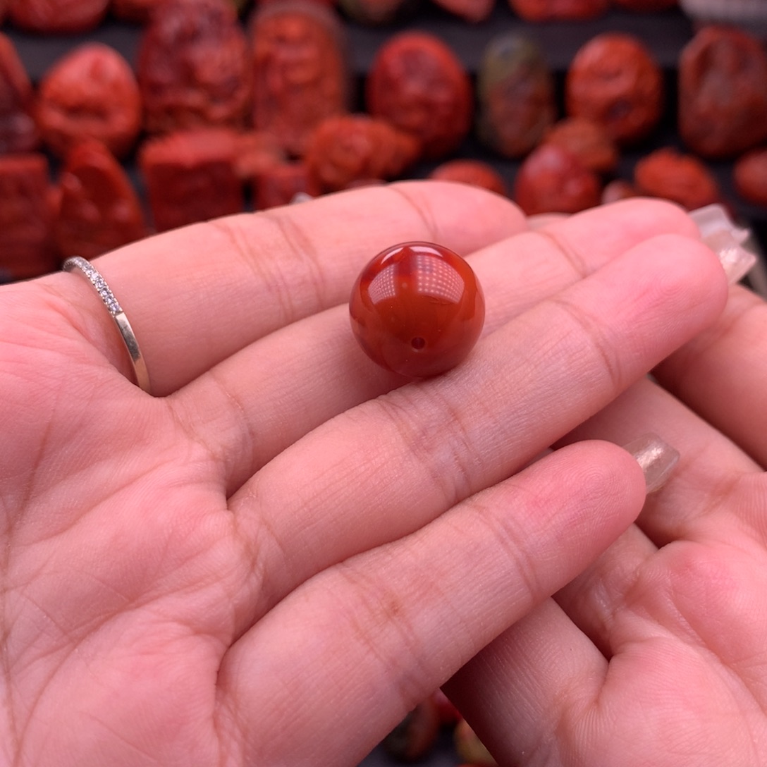 南红玛瑙南红川料原矿圆珠15.3mm未镶嵌