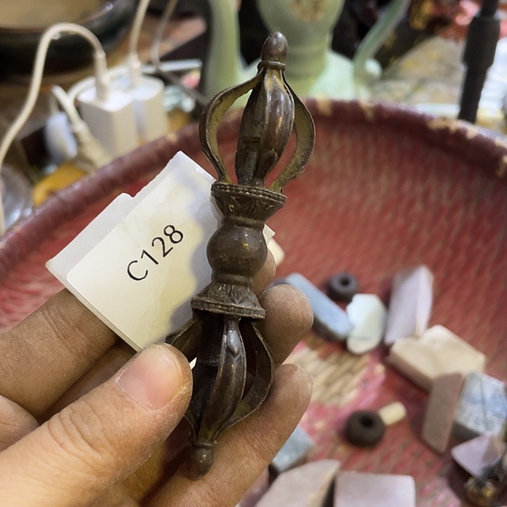 小***汉瓷片C128号工艺品