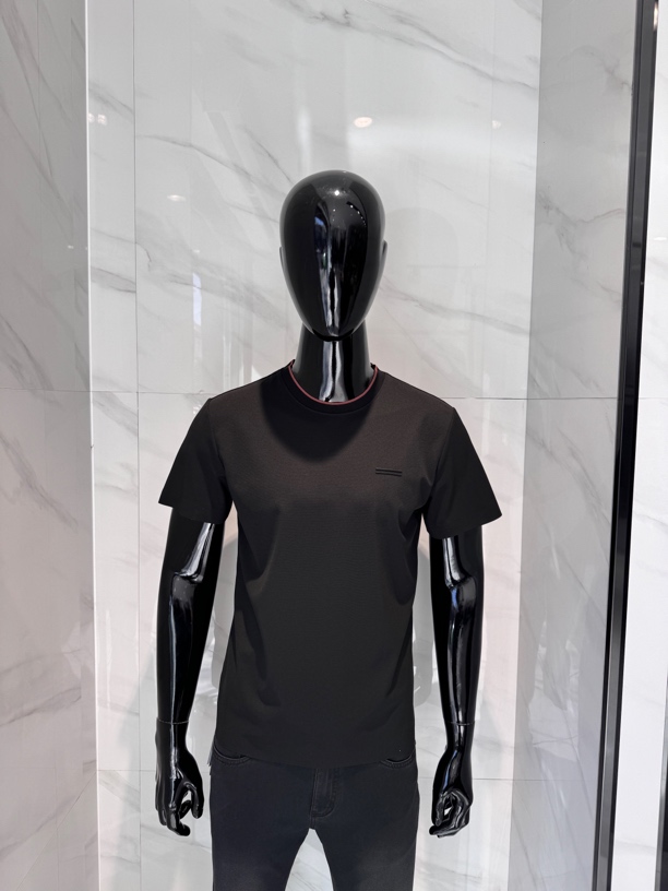 春夏上衣短袖黑色圆领日常针织T恤男装