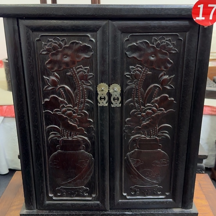 梵***思非洲紫檀（红花梨）双开门面条柜