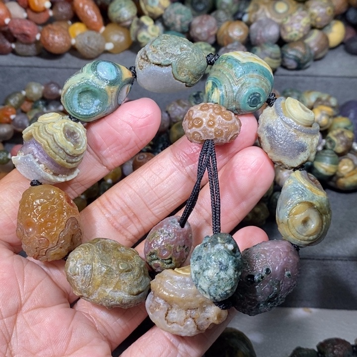 未镶嵌玛瑙/玉髓珠宝奇石酒****师