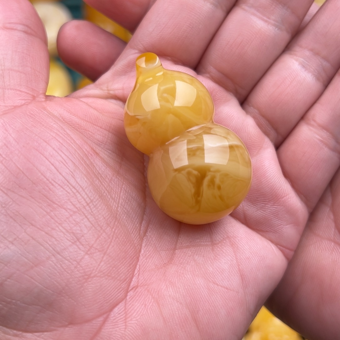 琥珀裸石未镶嵌纯天然蜜蜡