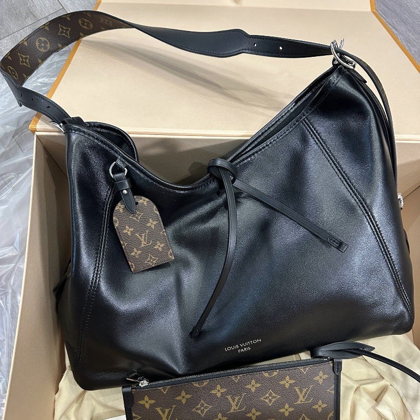 99新 LouisVuitton/路易威登 LV carryall中号黑武士 25100013-01