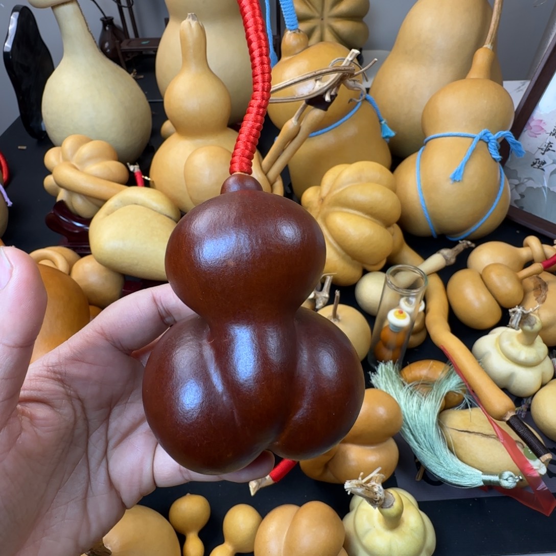 大叶紫檀（黑酸枝木类）