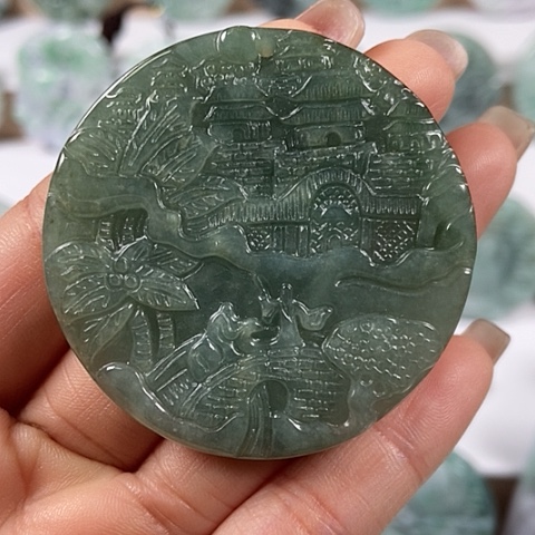 翡翠颈饰未镶嵌山水牌福利