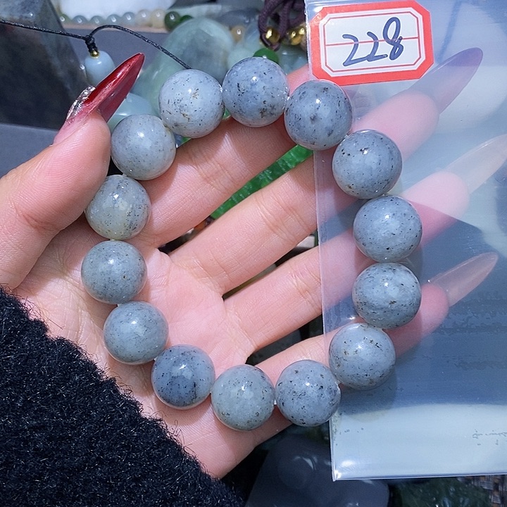 和田玉和田玉边角料随机发未镶嵌