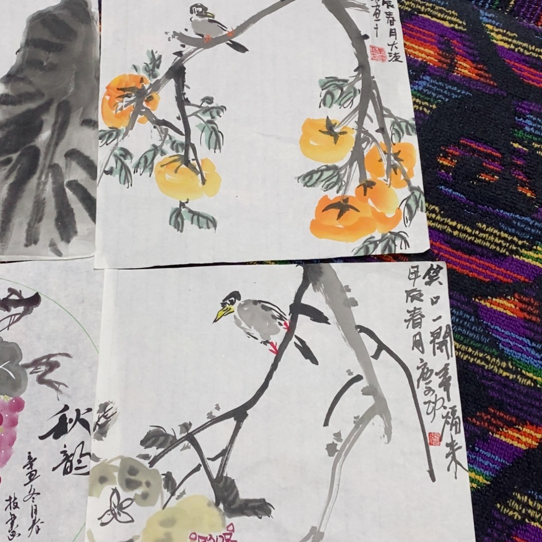 国画两张作品一平尺曈