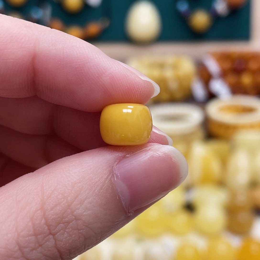 蜜蜡未镶嵌珠宝奇石10*7.8mm老型