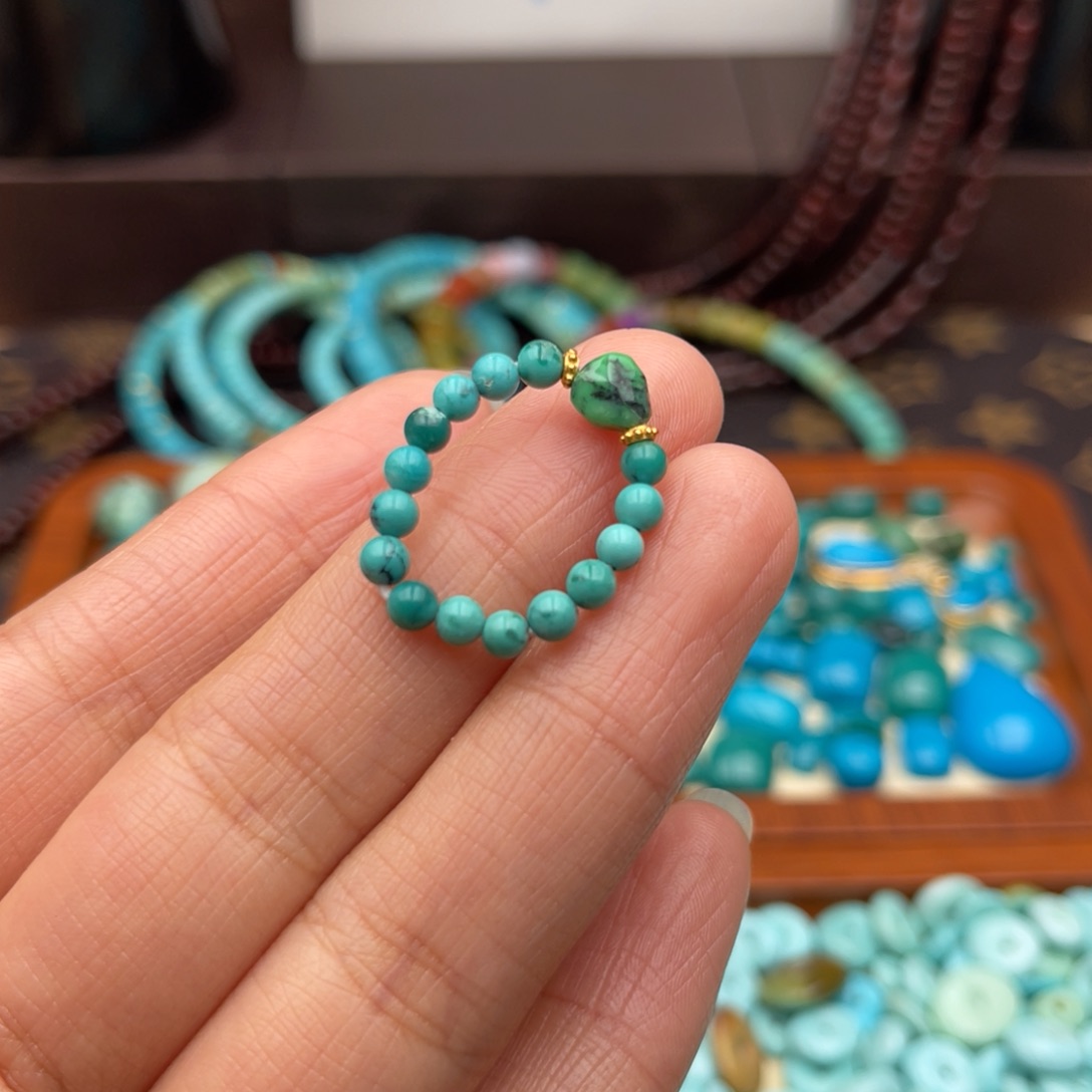 绿松石珠宝奇石18K金镶嵌