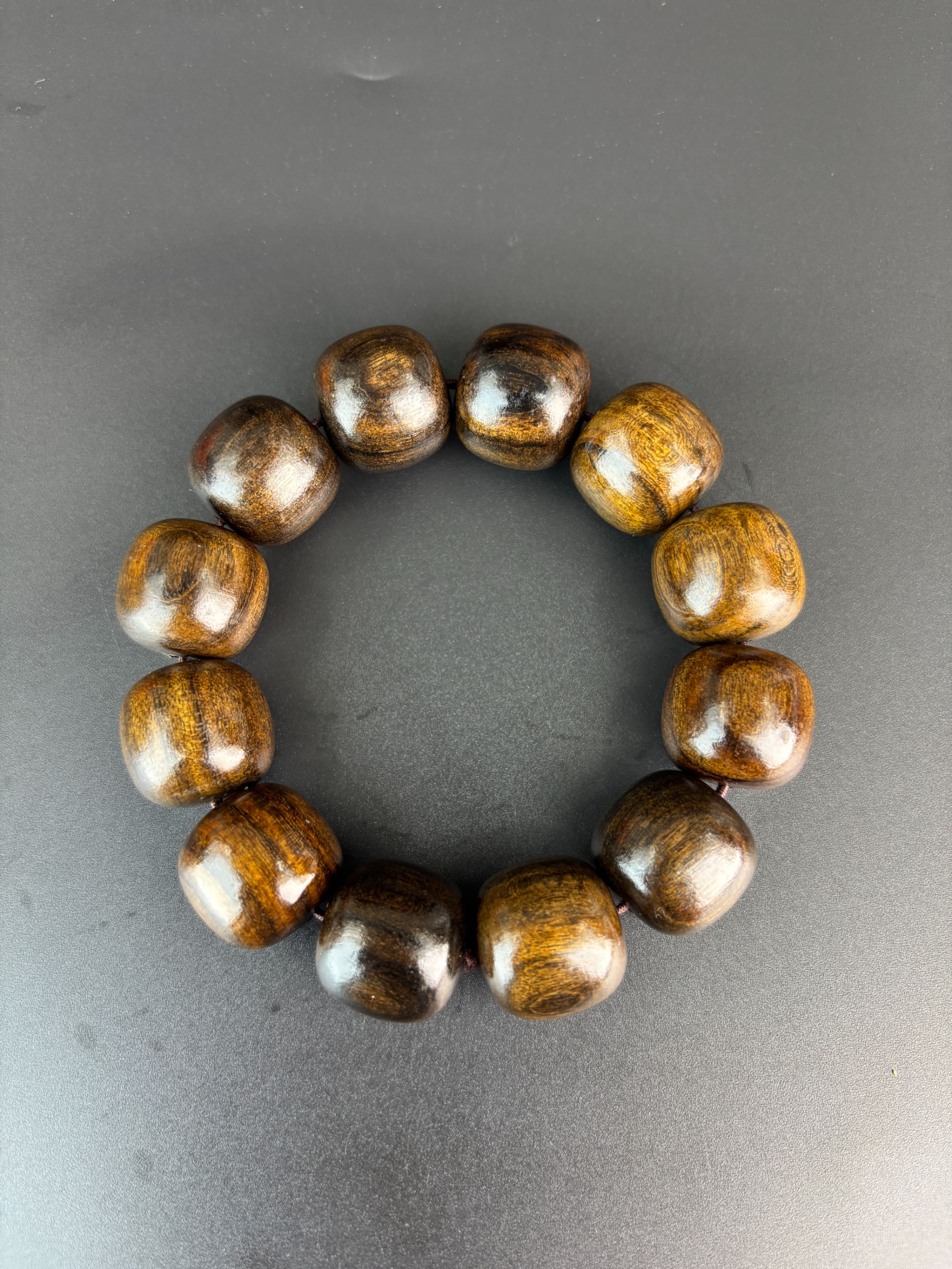 沉香巴布亚文玩20  932