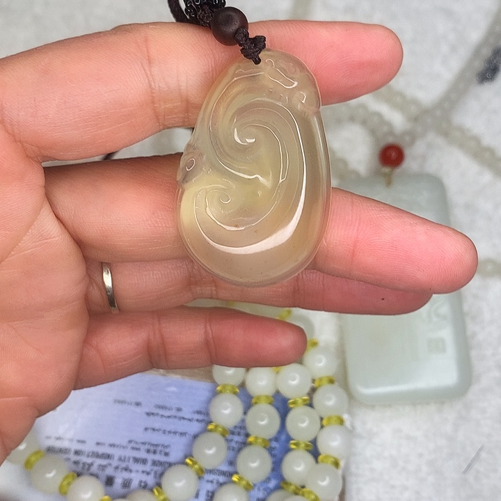 玛瑙/玉髓合金颈饰