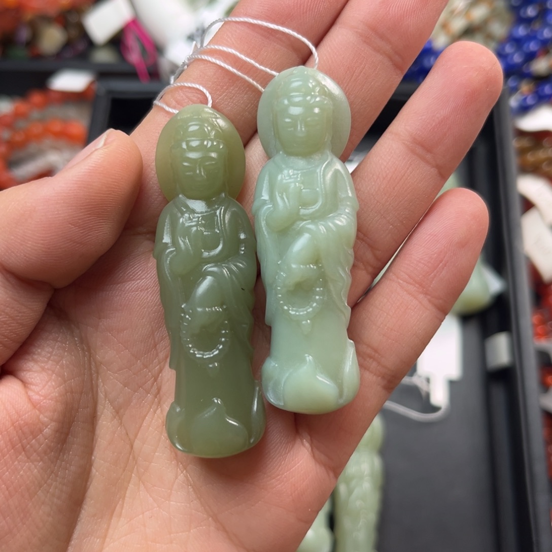 兔***霖南红玛瑙未镶嵌珠宝奇石