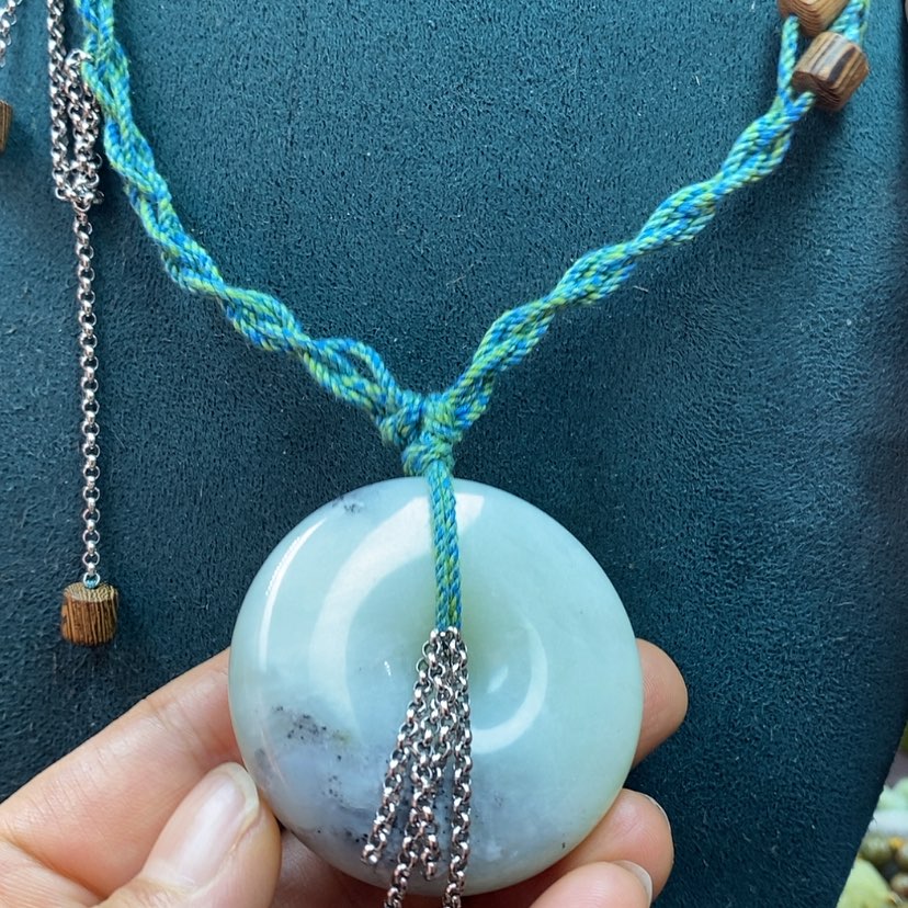 【闪购商品】蛇纹石玉吊坠未镶嵌