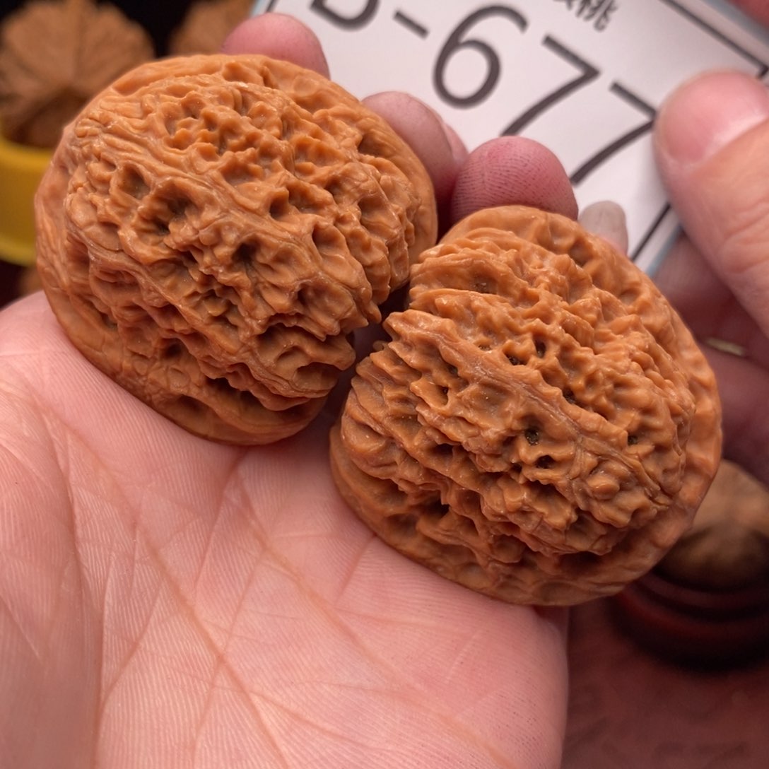 文玩核桃把件南疆37