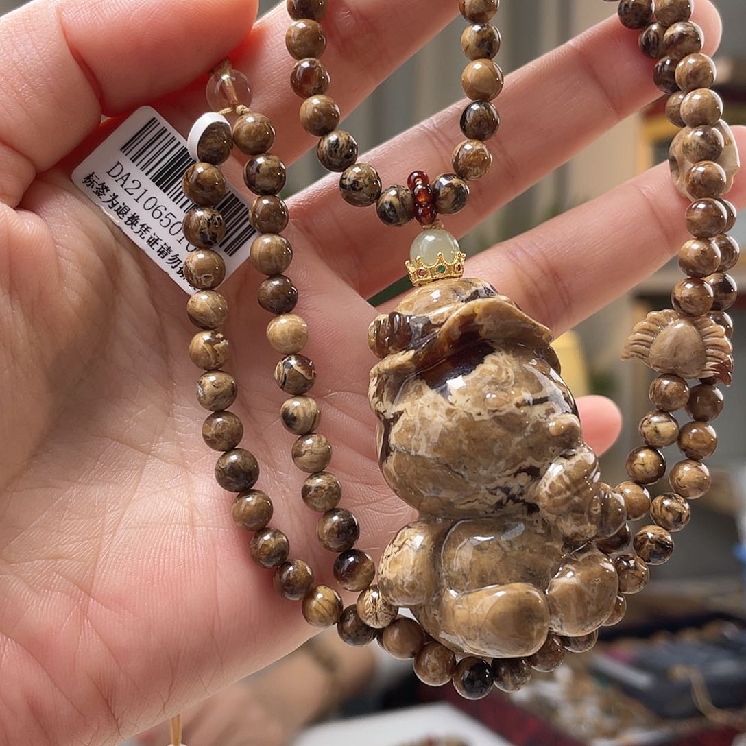 琥珀颈饰未镶嵌蜜蜡吊坠