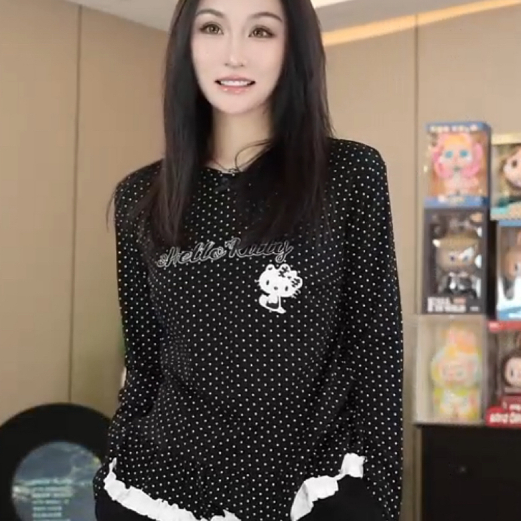 【劉發發】K109【黑色斑点kitty长袖】韩版百搭显瘦休闲打底宽松长袖