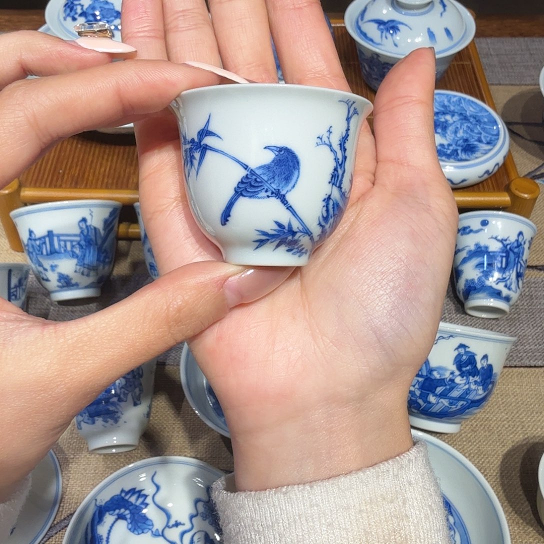 单翠一口杯陶瓷手工手绘