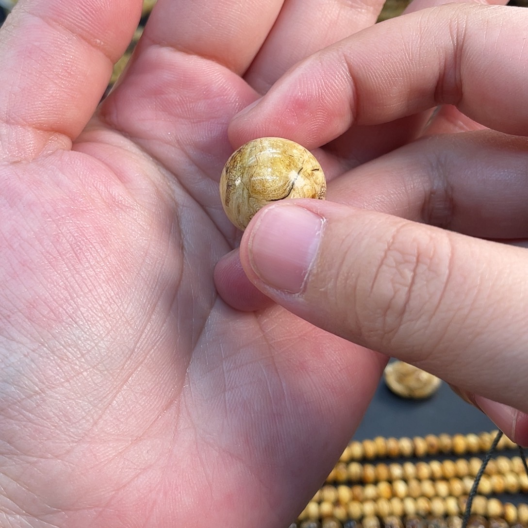 〖***】琥珀未镶嵌裸石19mm花珀珠