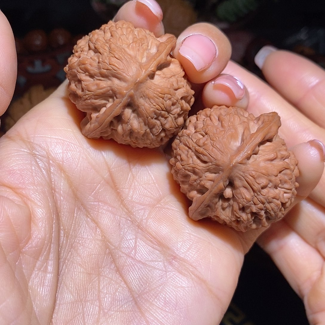 文玩核桃把件奶*味38金牛