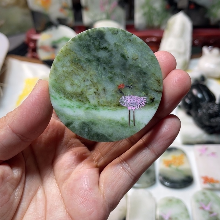 独山玉未镶嵌颈饰