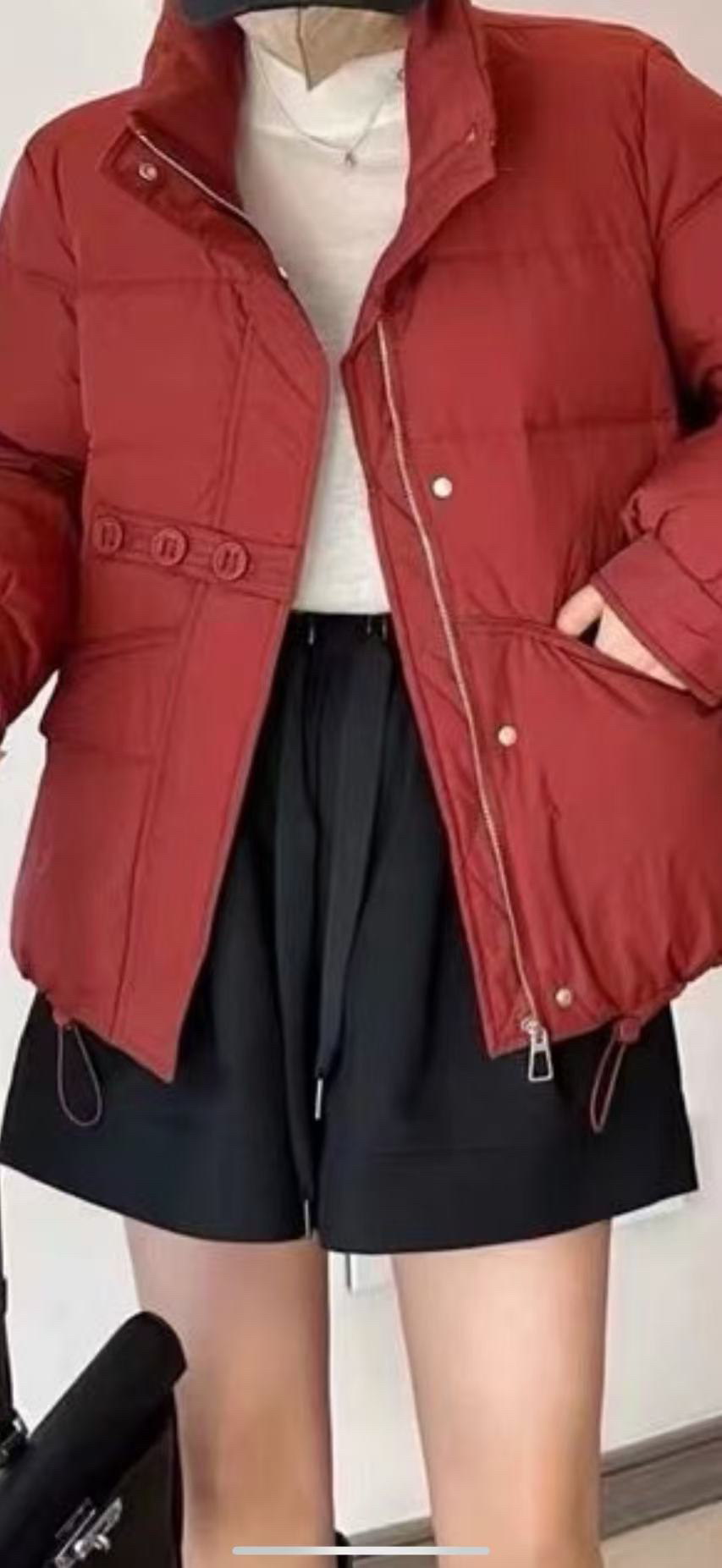 珍姐家轻羽羽三个扣外套6603货号