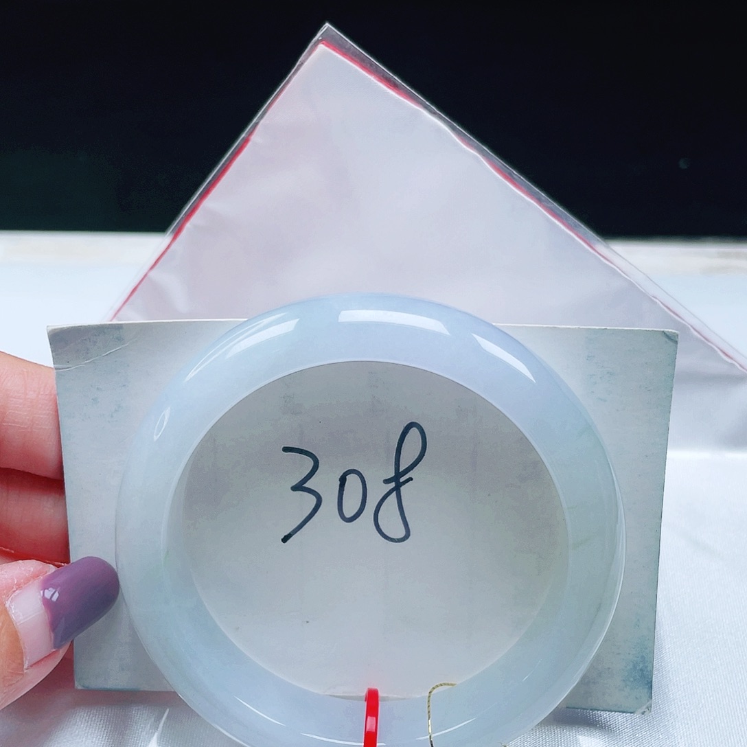 翡翠未镶嵌手镯缅甸翡翠56+