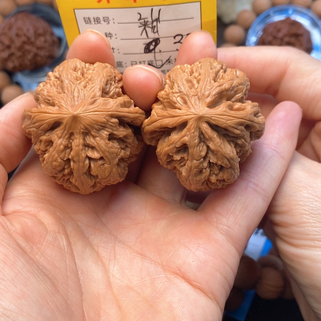 吊坠桃核文玩核桃