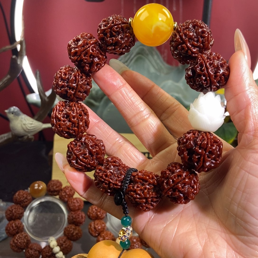 金刚菩提吊坠524。            