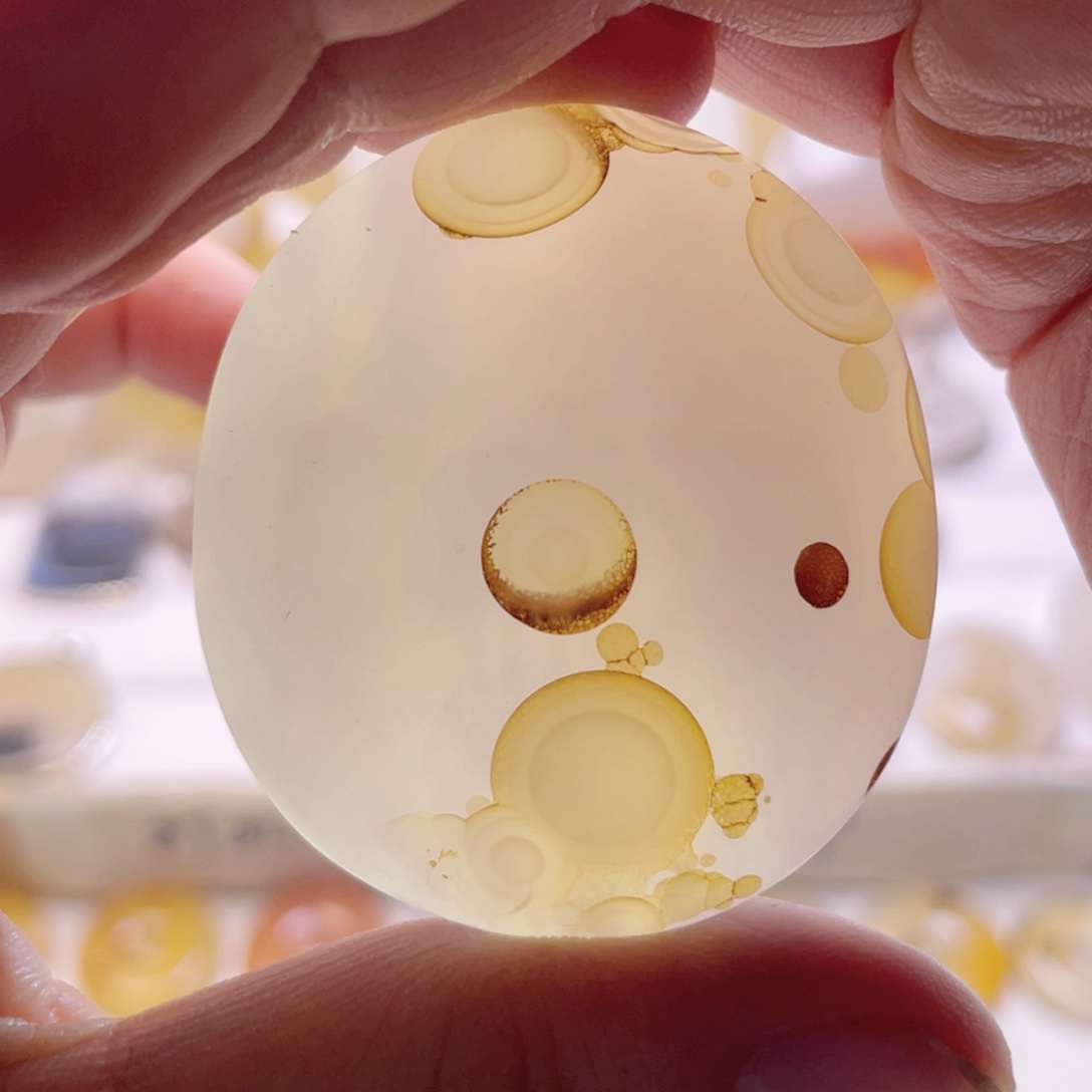 石***歌玛瑙/玉髓未镶嵌珠宝奇石