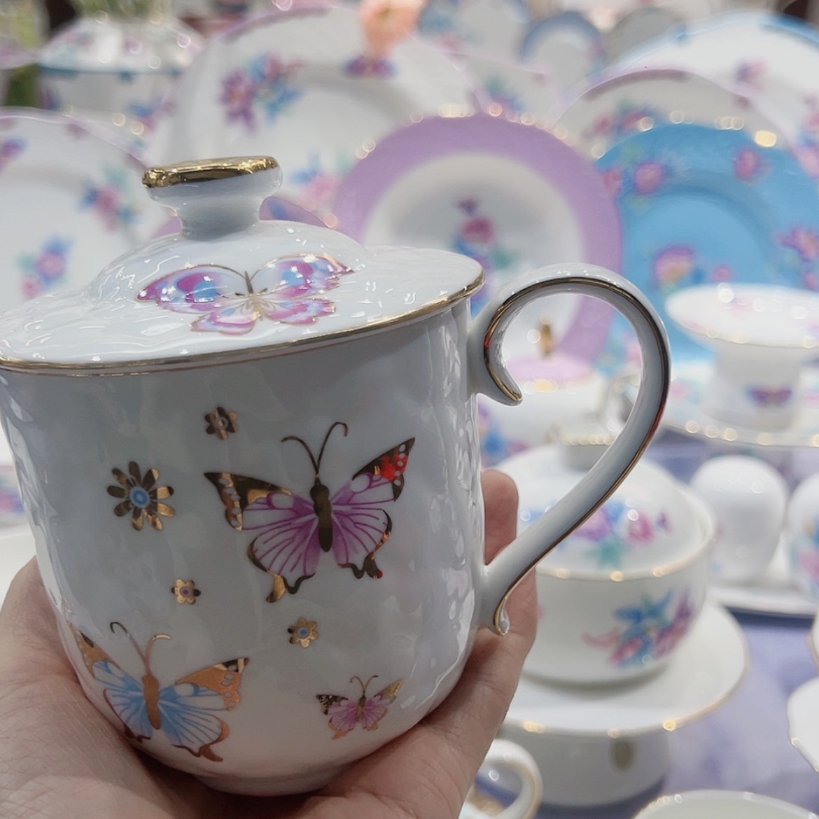 【闪购商品】骨瓷盖杯：