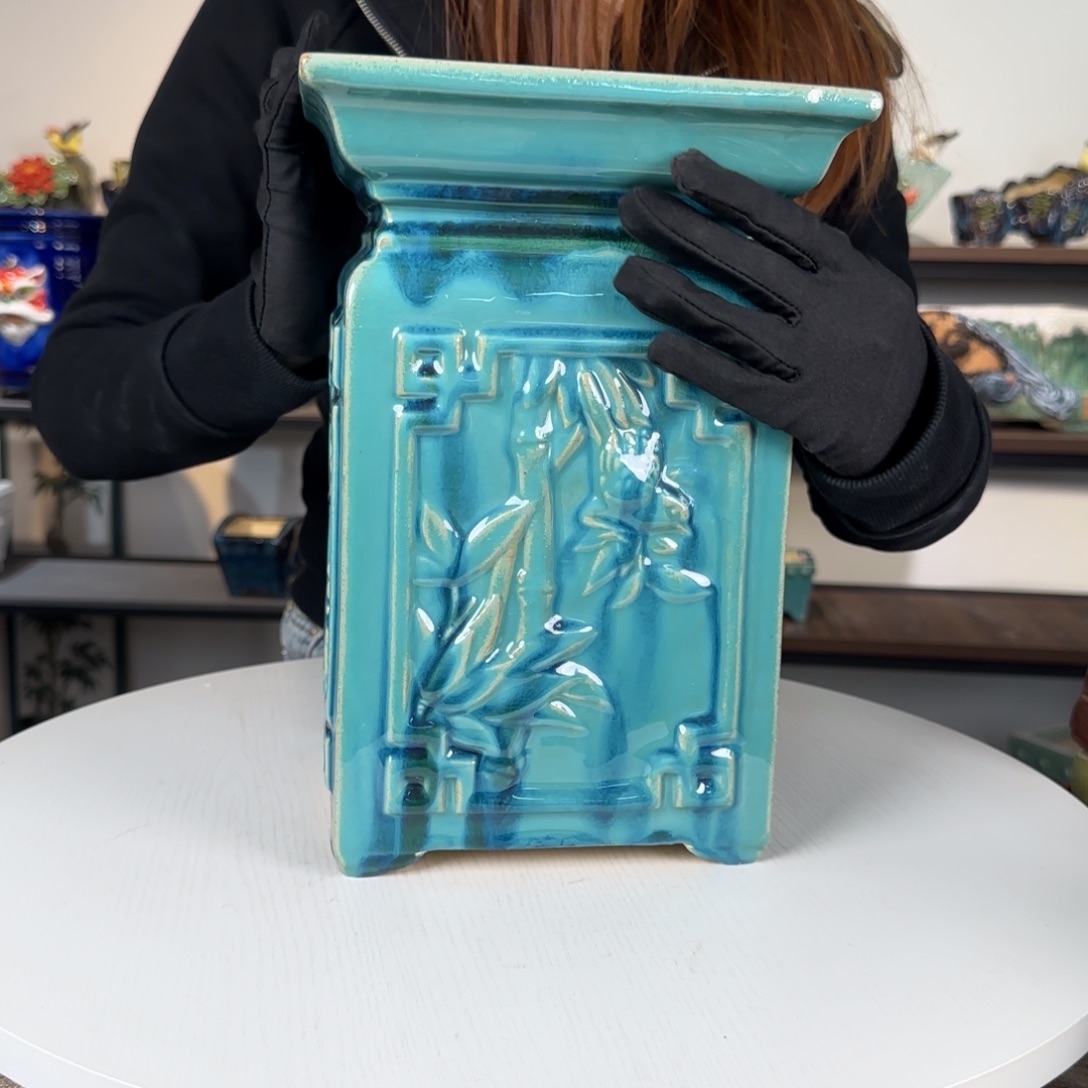 红陶一风堂石湾花盆。