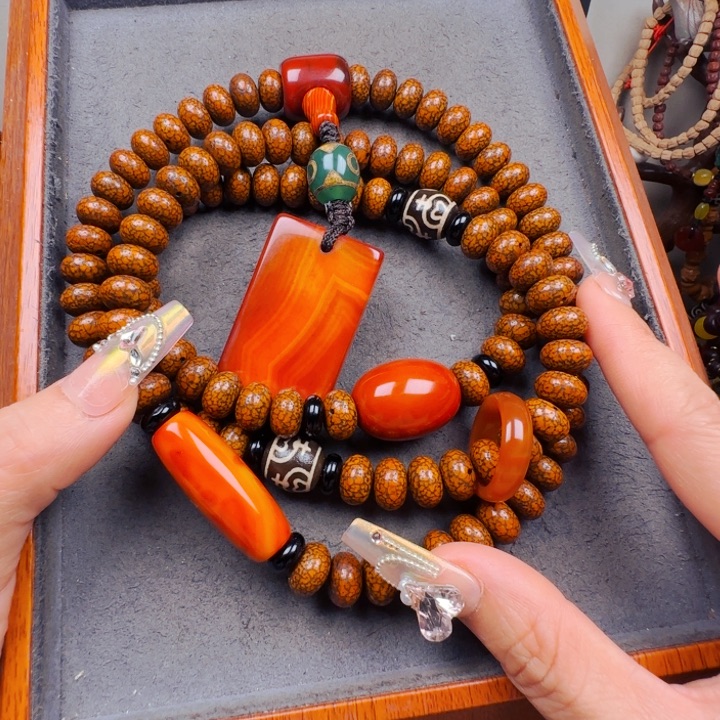 *****吊坠星月菩提脖挂