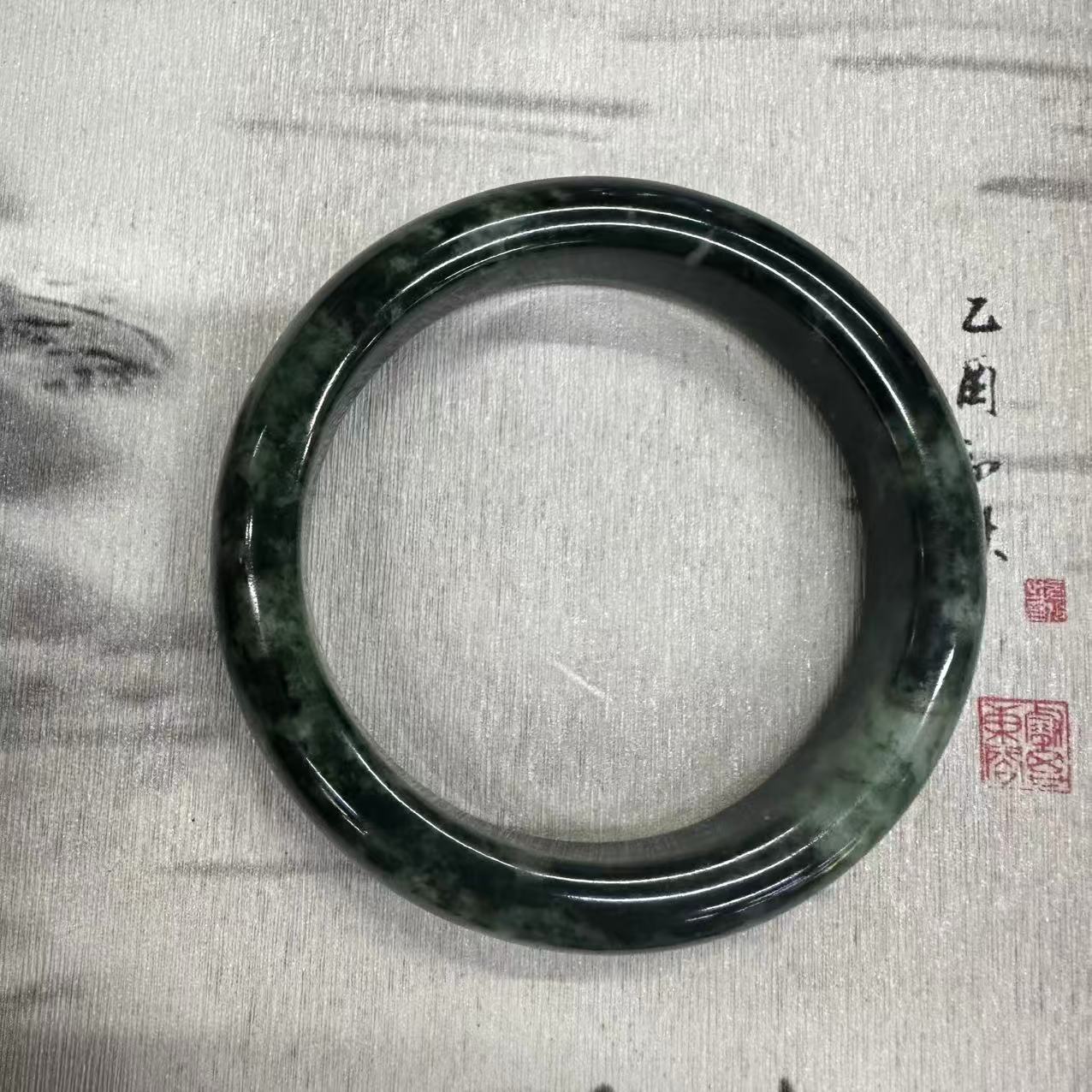 天然岫岩墨绿山水画手镯XY61