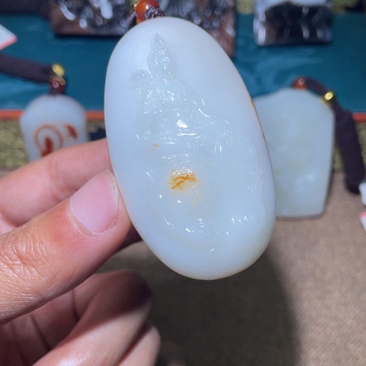 和田玉未镶嵌颈饰J