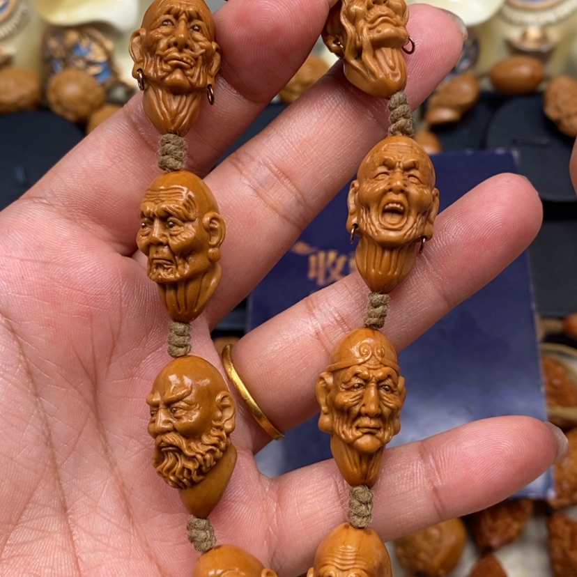 【闪购商品】橄榄核吊坠橄榄手工雕刻工艺