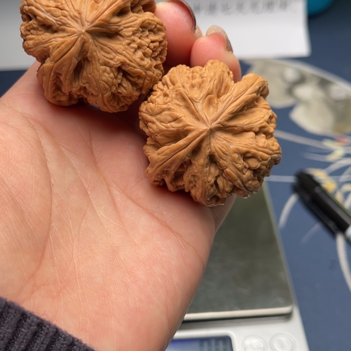 文玩核桃把件粗筋43