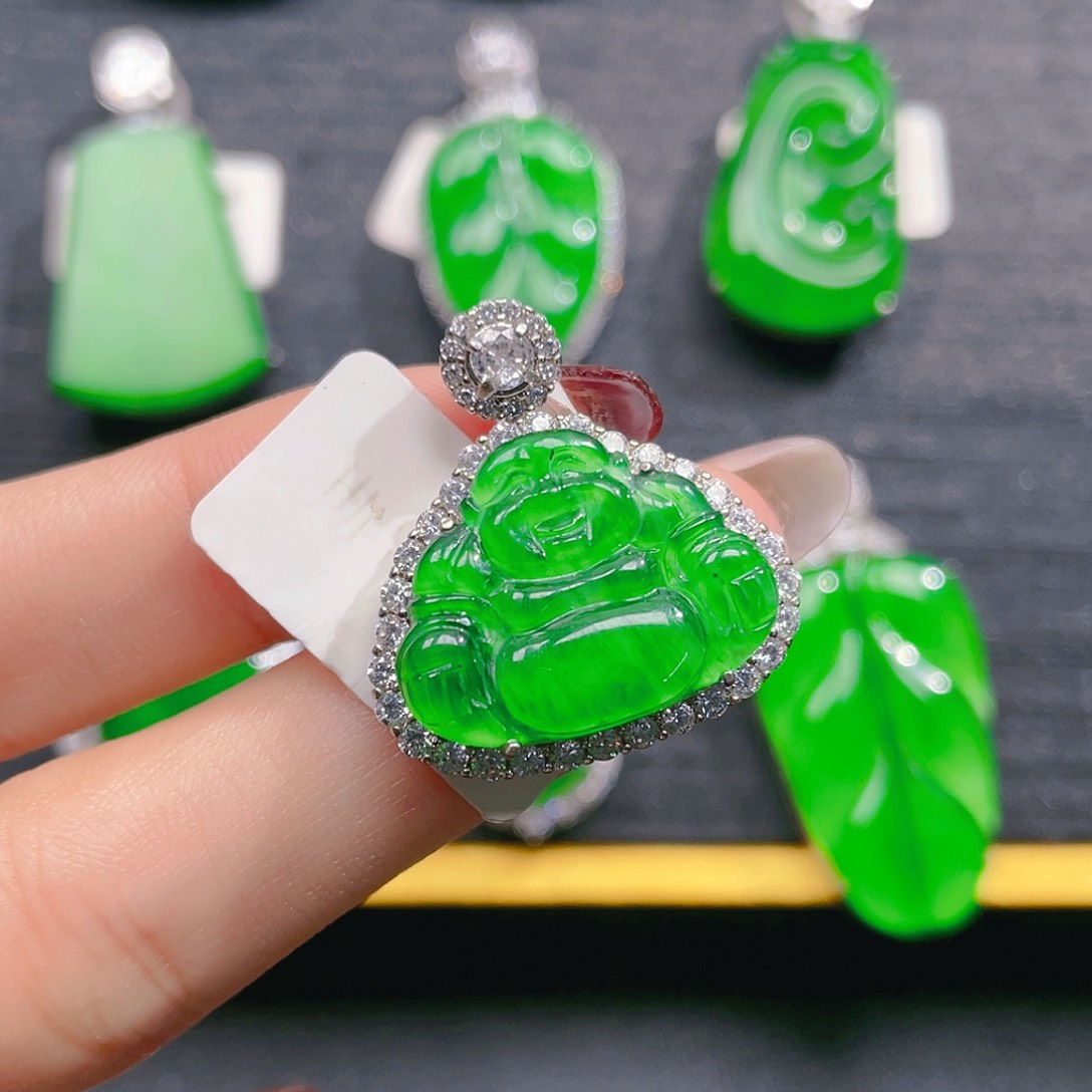 翡翠吊坠(不含链)未镶嵌