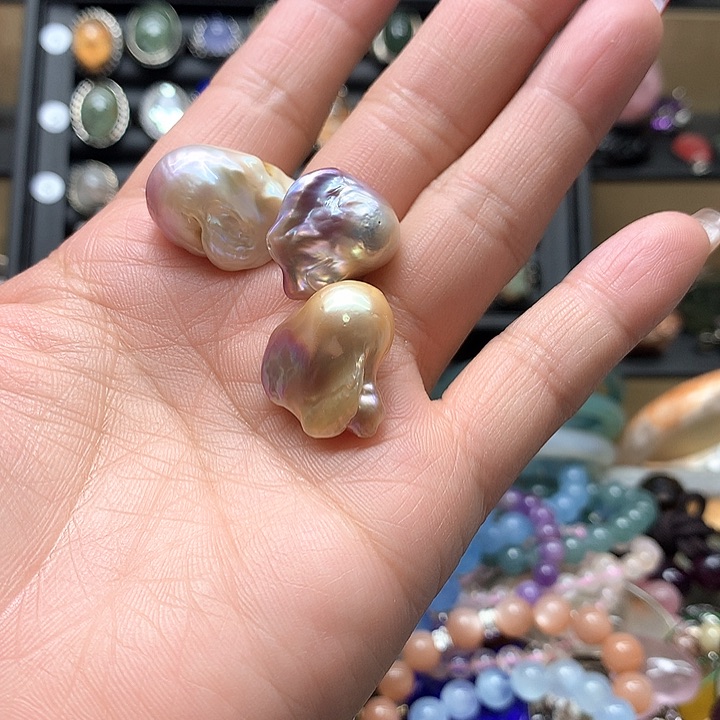 水晶水晶吊坠未镶嵌楞****铺