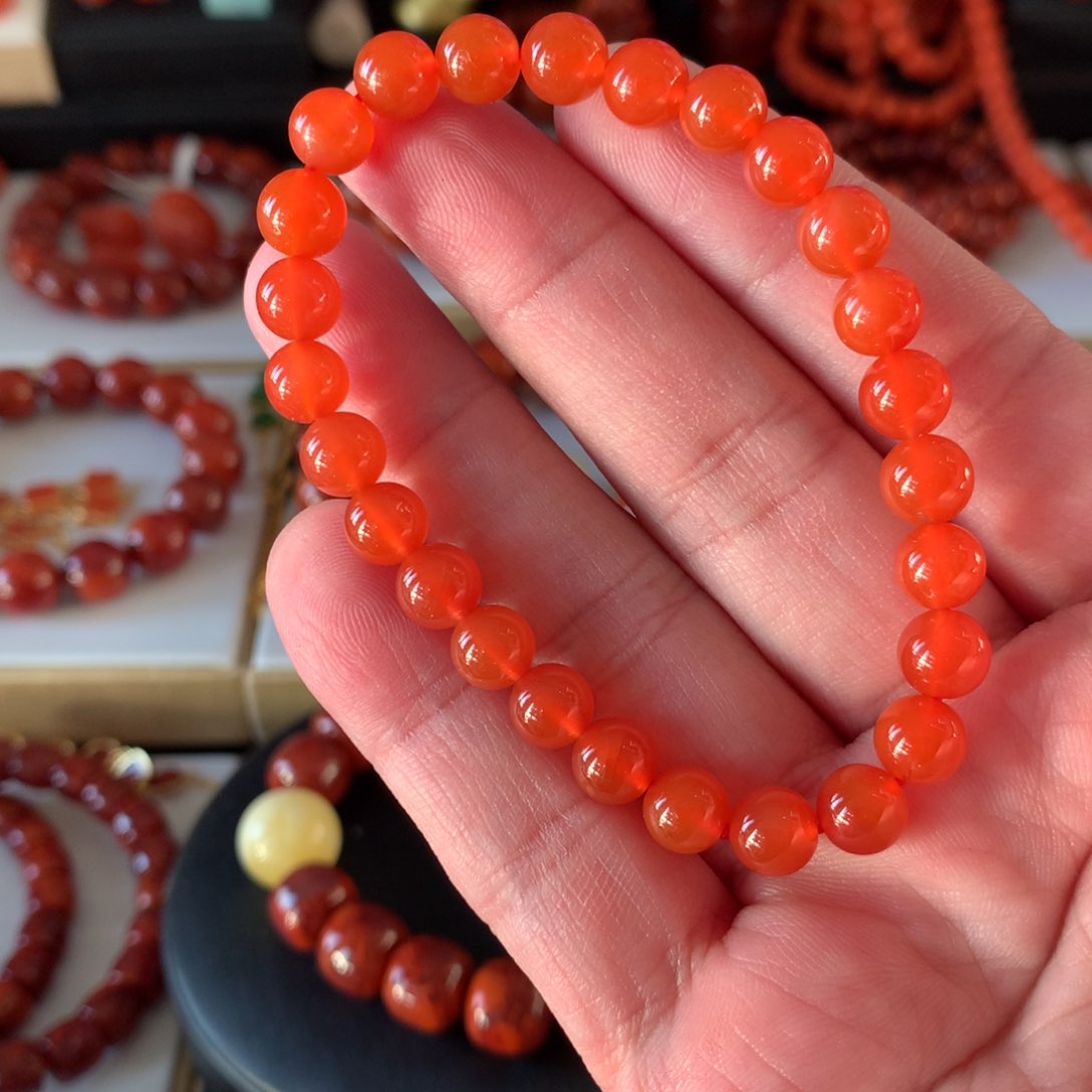 南红玛瑙手链，卡7➕未镶嵌一**姜